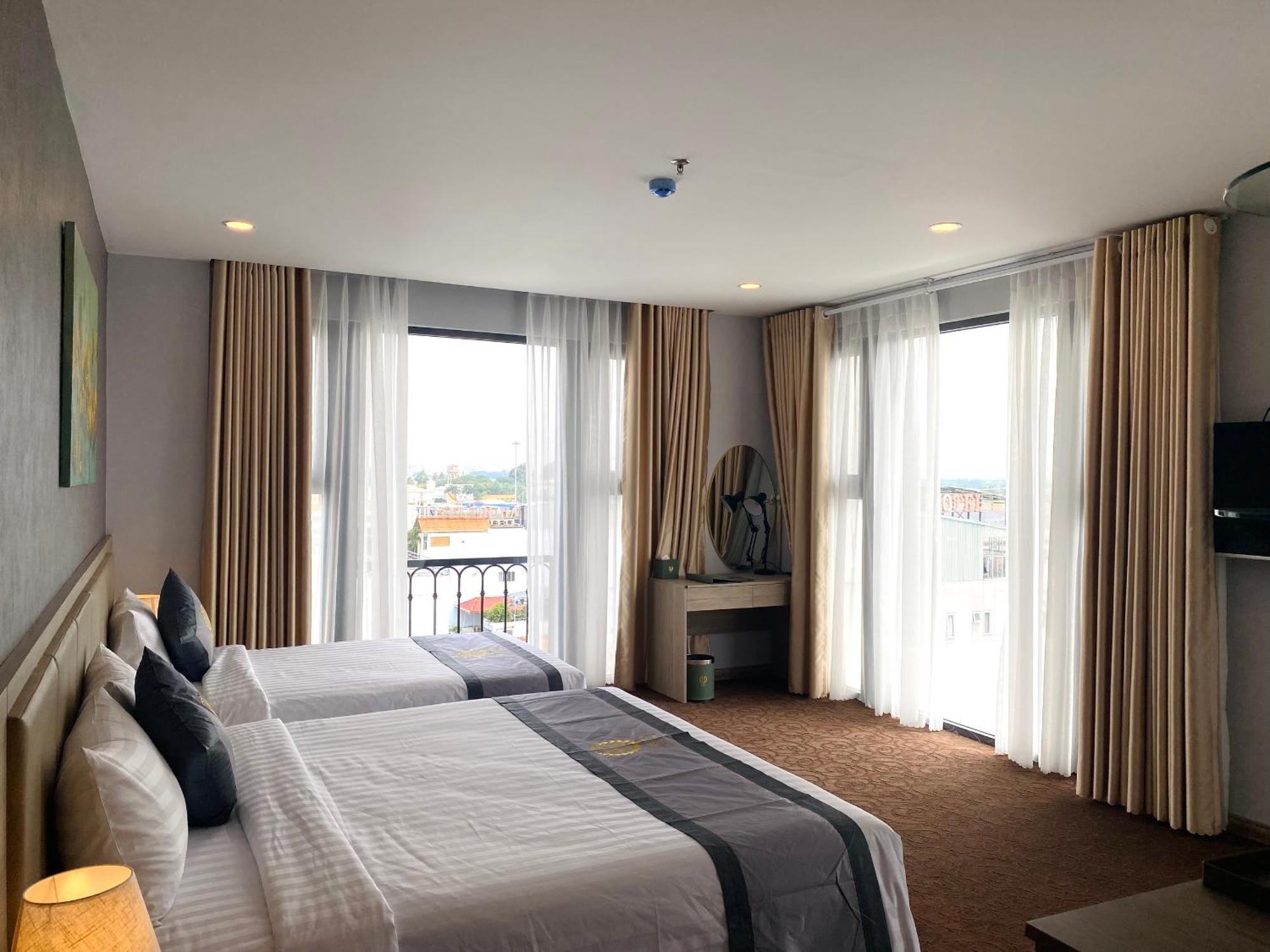 Hera Luxury Hotel Bandar Ho Chi Minh Luaran gambar