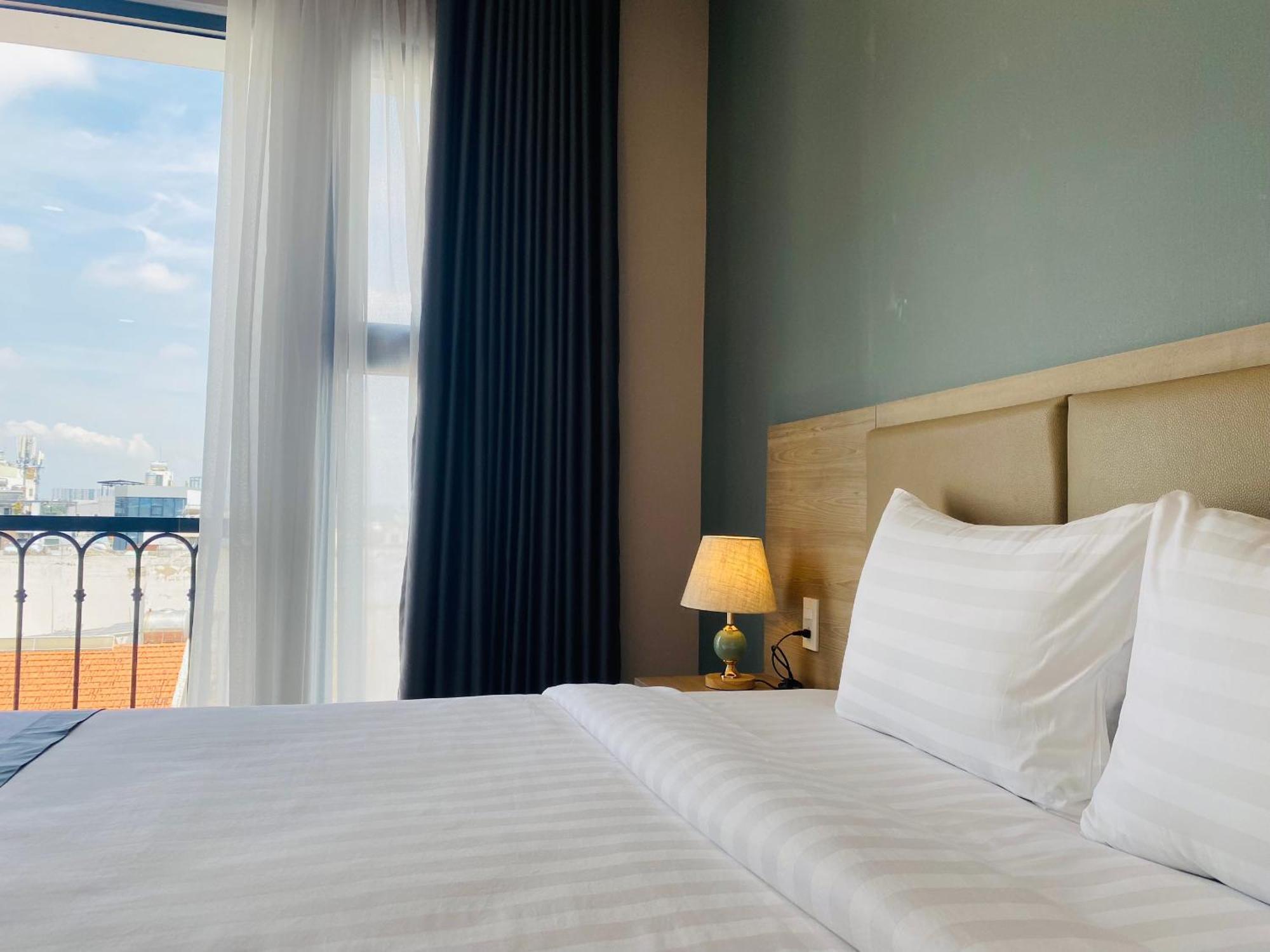 Hera Luxury Hotel Bandar Ho Chi Minh Luaran gambar